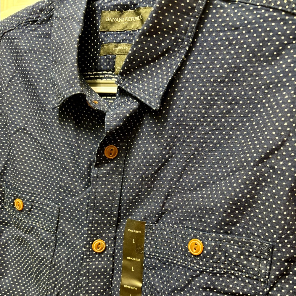 Men’s navy dot banana republic long sleeve button down